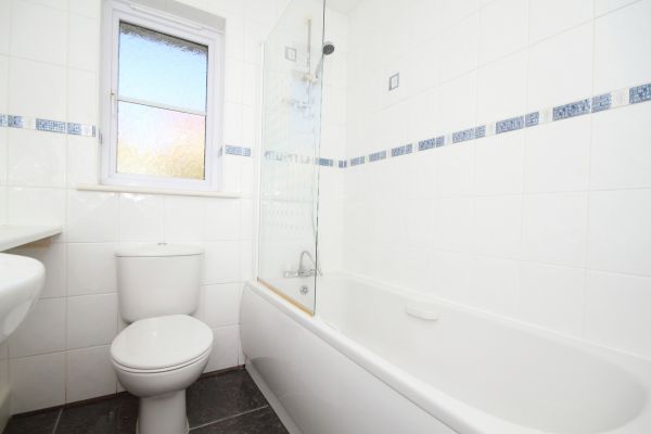 Shower Window Replacement in Waxahachie